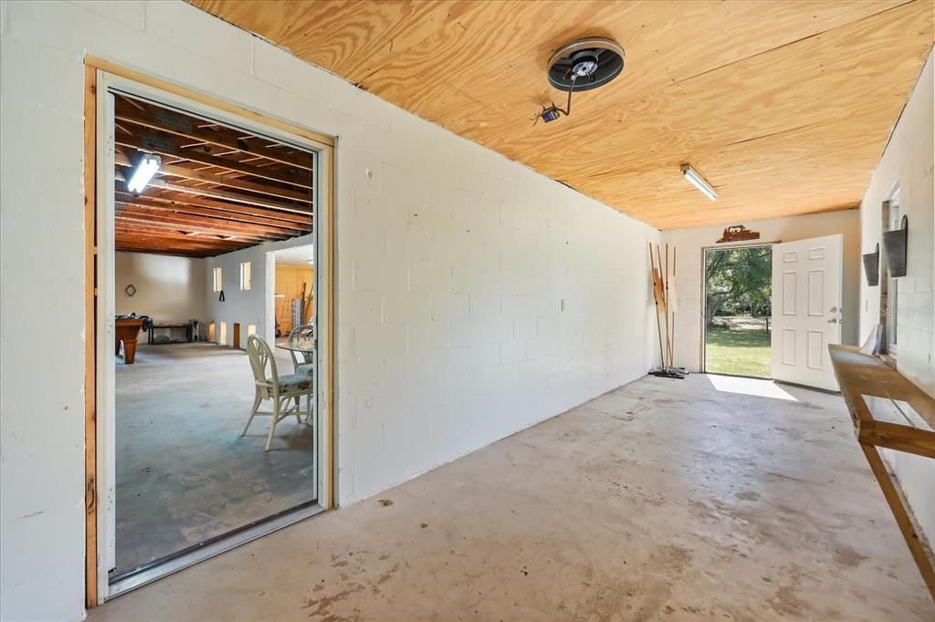 En Venta: $799,999 (5 camas, 2 baños, 2498 Pies cuadrados)