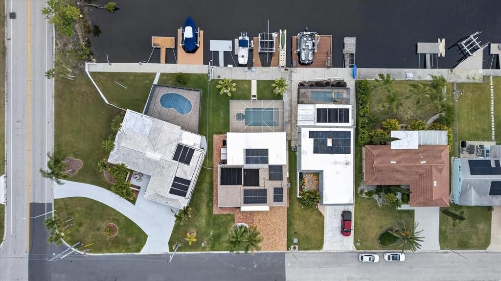 На продажу: $625,000 (2 спален, 2 ванн, 1104 Квадратных фут)