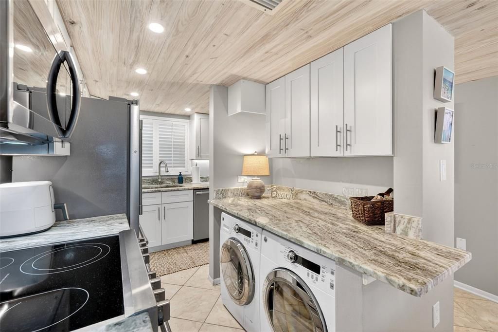 En Venta: $599,000 (2 camas, 2 baños, 912 Pies cuadrados)