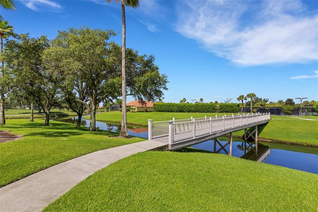 For Sale: $399,990 (3 beds, 2 baths, 1759 Square Feet)