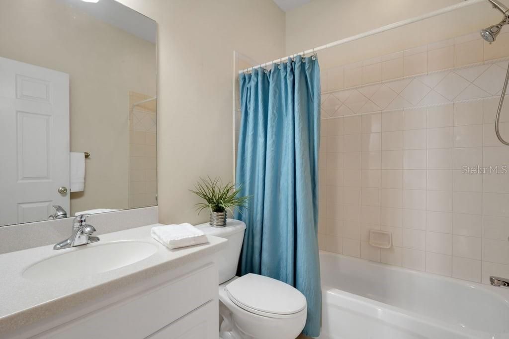 For Sale: $399,990 (3 beds, 2 baths, 1759 Square Feet)