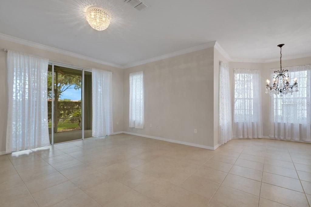 For Sale: $399,990 (3 beds, 2 baths, 1759 Square Feet)