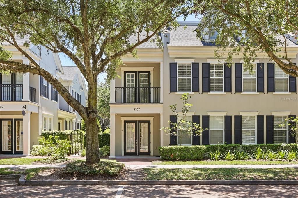 For Sale: $1,399,000 (6 beds, 4 baths, 3129 Square Feet)