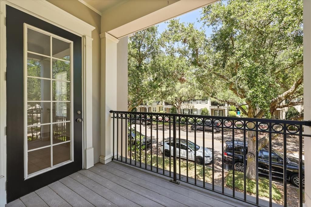 For Sale: $1,399,000 (6 beds, 4 baths, 3129 Square Feet)