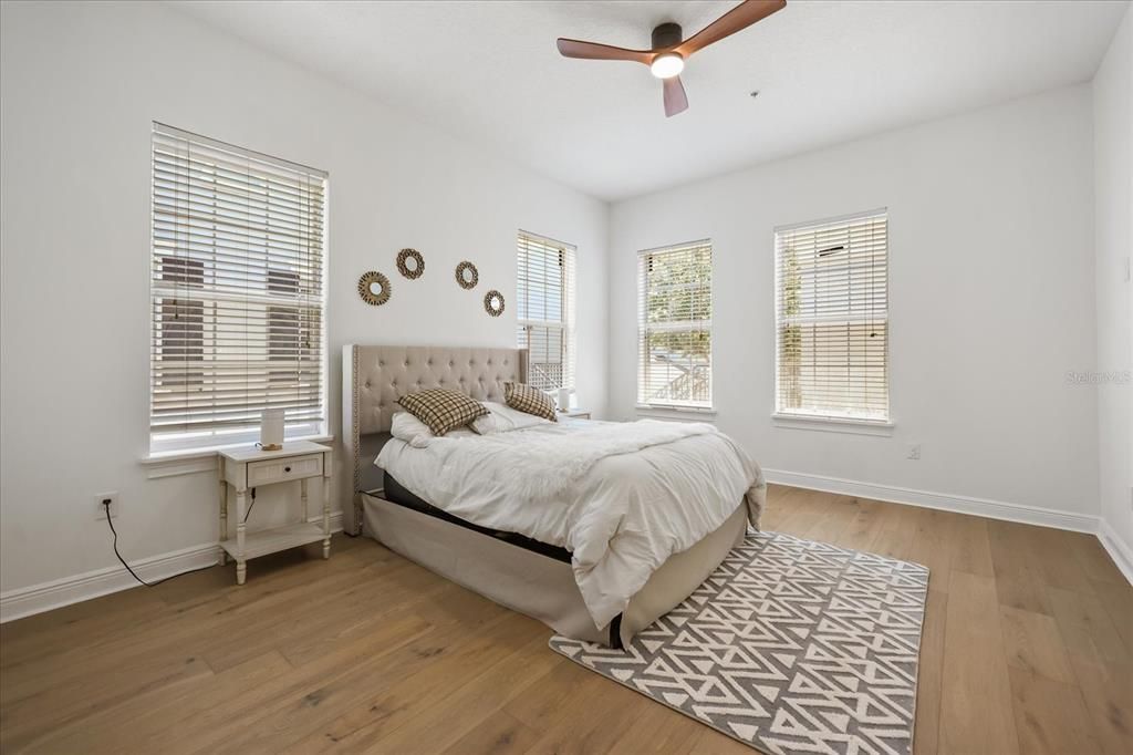 For Sale: $1,399,000 (6 beds, 4 baths, 3129 Square Feet)