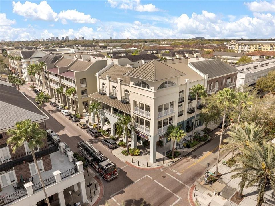 For Sale: $1,399,000 (6 beds, 4 baths, 3129 Square Feet)