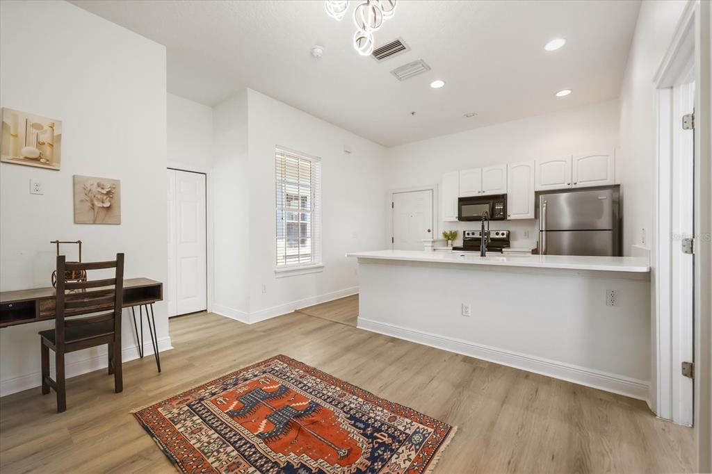 For Sale: $1,399,000 (6 beds, 4 baths, 3129 Square Feet)