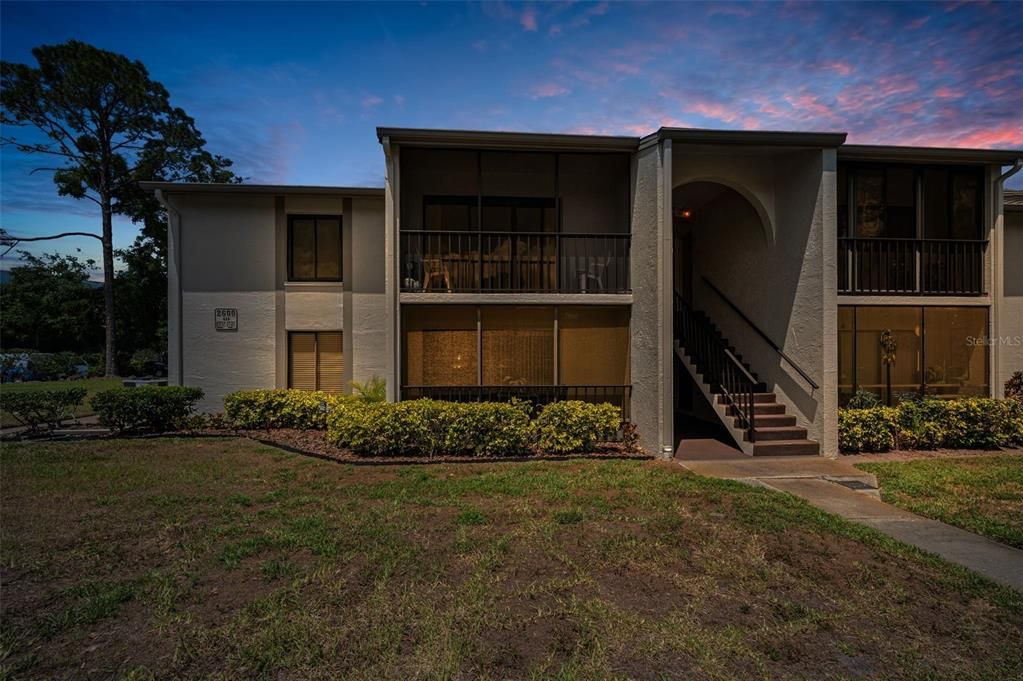 For Sale: $169,900 (2 beds, 1 baths, 904 Square Feet)