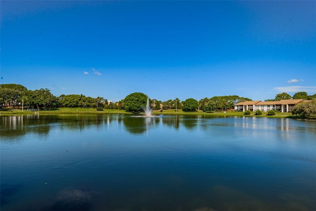 For Sale: $169,900 (2 beds, 1 baths, 904 Square Feet)