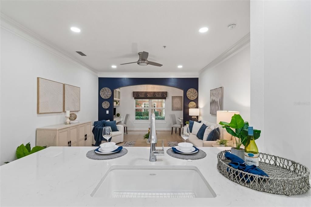 Activo con contrato: $345,000 (2 camas, 2 baños, 1242 Pies cuadrados)