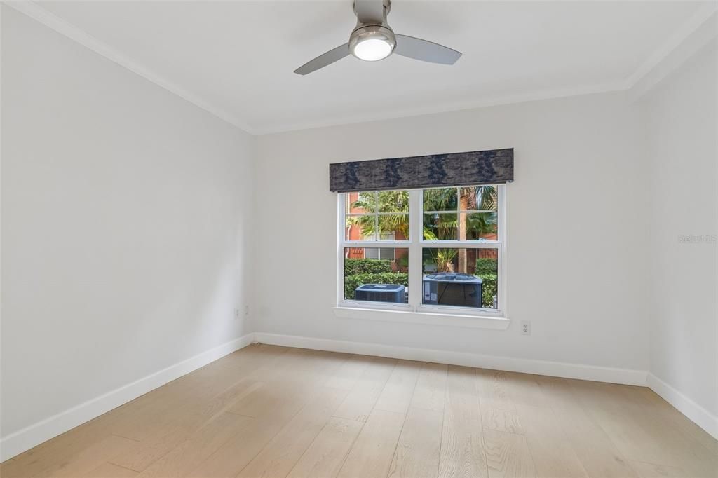 Activo con contrato: $345,000 (2 camas, 2 baños, 1242 Pies cuadrados)