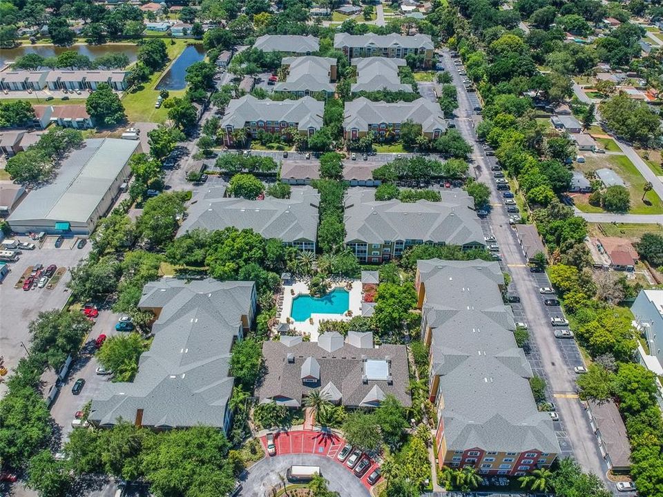 Activo con contrato: $345,000 (2 camas, 2 baños, 1242 Pies cuadrados)