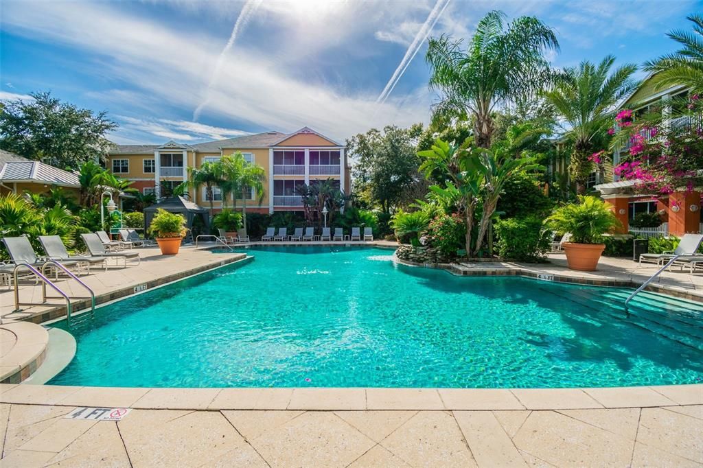 Activo con contrato: $345,000 (2 camas, 2 baños, 1242 Pies cuadrados)