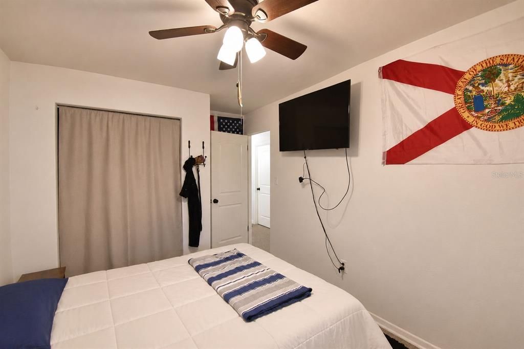 Activo con contrato: $219,500 (3 camas, 1 baños, 1220 Pies cuadrados)