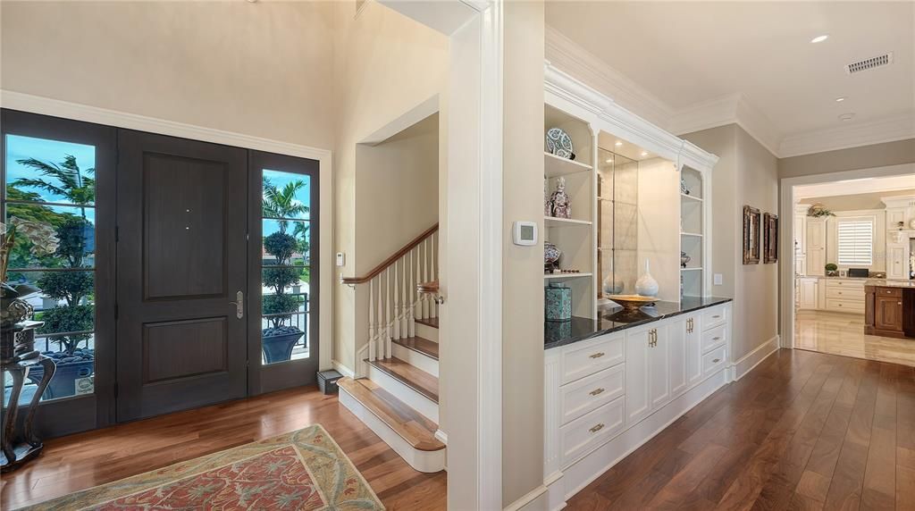 For Sale: $10,995,000 (5 beds, 5 baths, 6570 Square Feet)