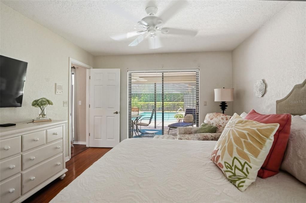 Active With Contract: $429,900 (4 beds, 3 baths, 2327 Square Feet)