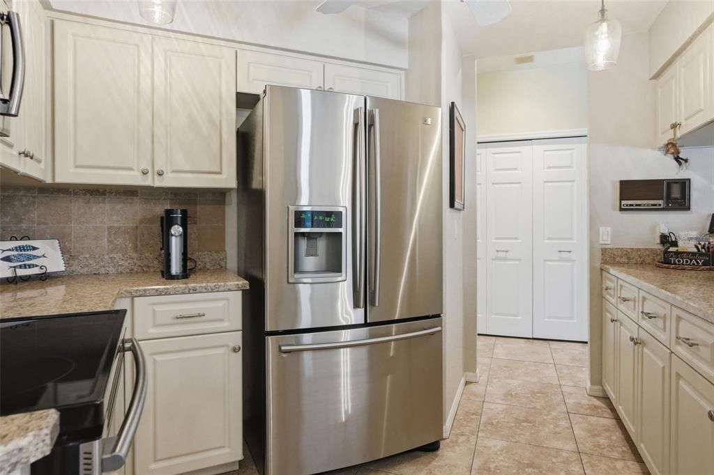 Active With Contract: $429,900 (4 beds, 3 baths, 2327 Square Feet)