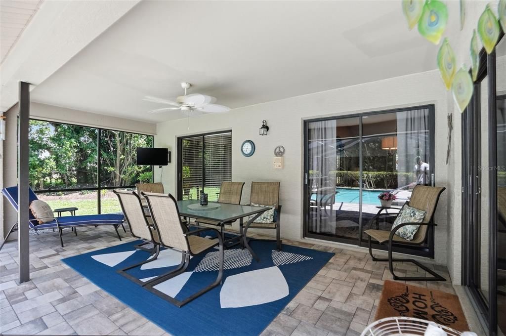 Active With Contract: $429,900 (4 beds, 3 baths, 2327 Square Feet)
