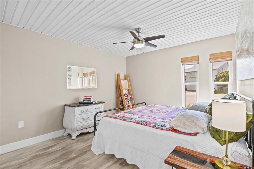 En Venta: $830,000 (3 camas, 2 baños, 1728 Pies cuadrados)