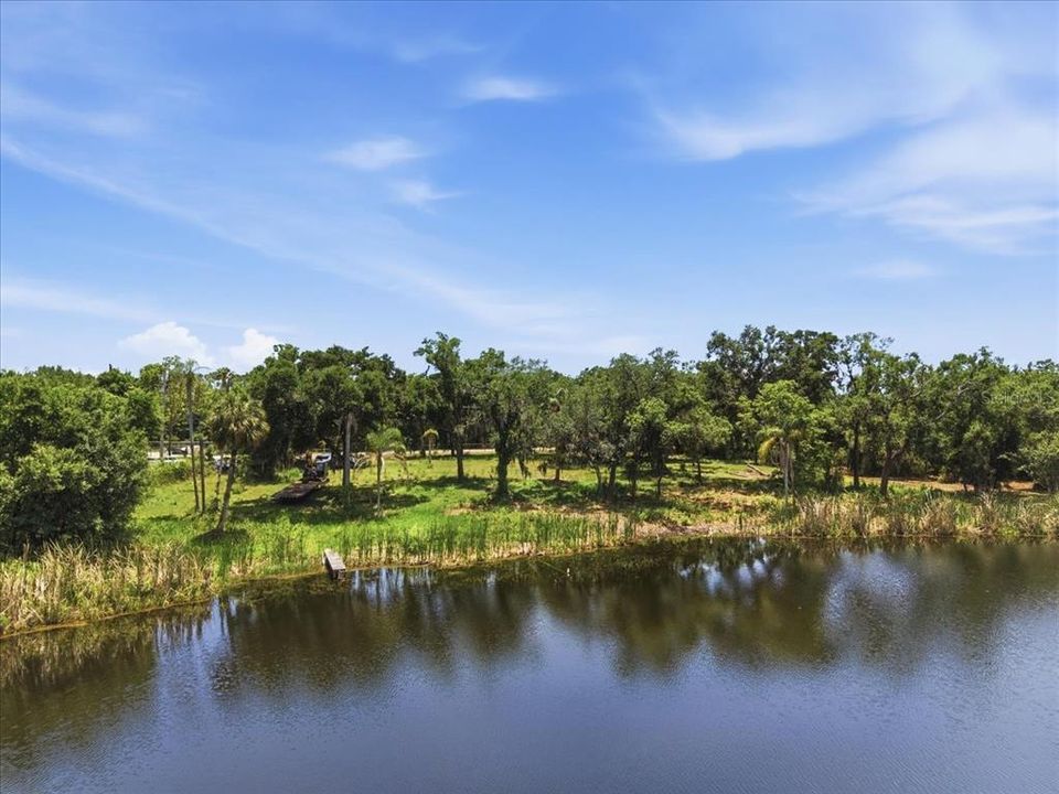 En Venta: $1,100,000 (8.26 acres)