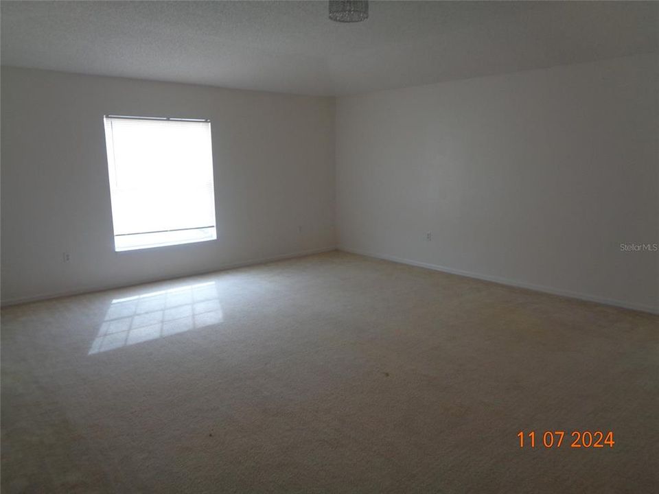 For Rent: $2,495 (4 beds, 3 baths, 2746 Square Feet)