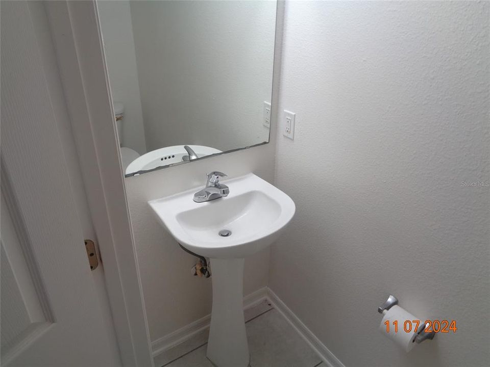 For Rent: $2,495 (4 beds, 3 baths, 2746 Square Feet)