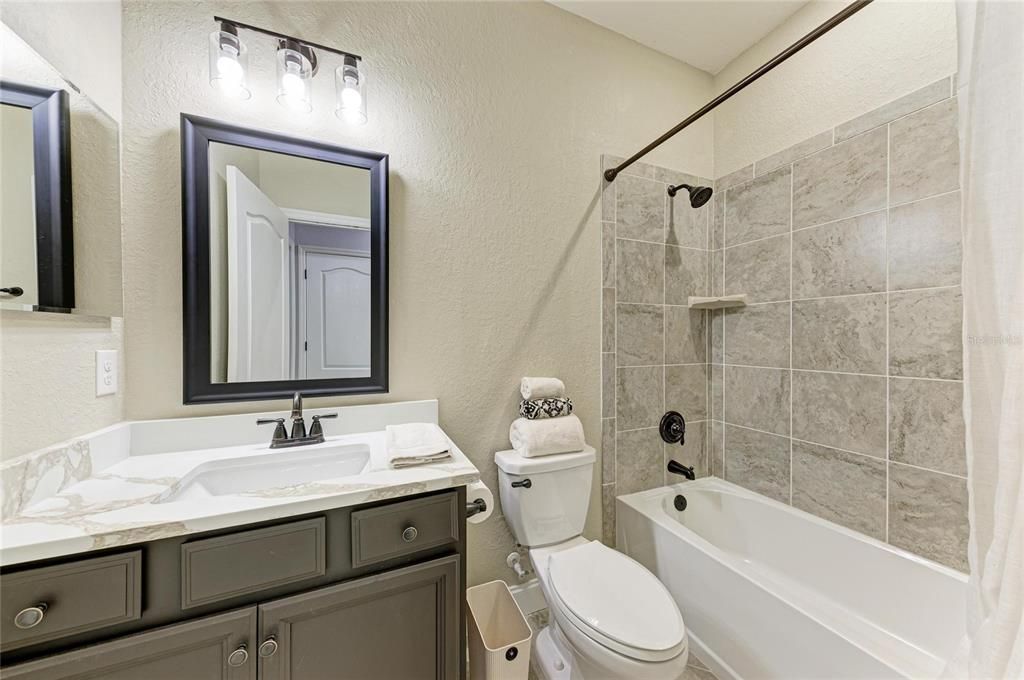 For Sale: $464,900 (3 beds, 3 baths, 1836 Square Feet)