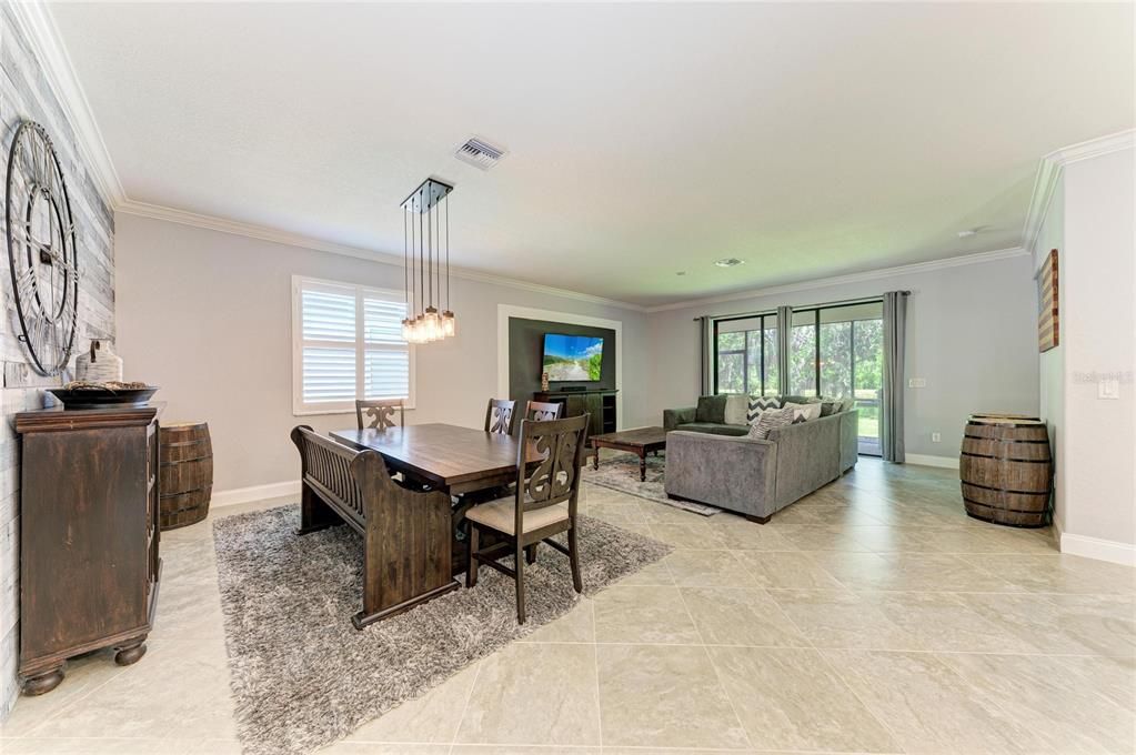 For Sale: $464,900 (3 beds, 3 baths, 1836 Square Feet)