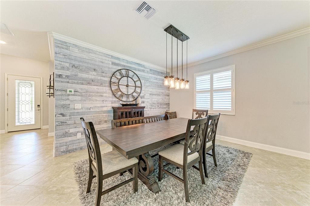 For Sale: $464,900 (3 beds, 3 baths, 1836 Square Feet)
