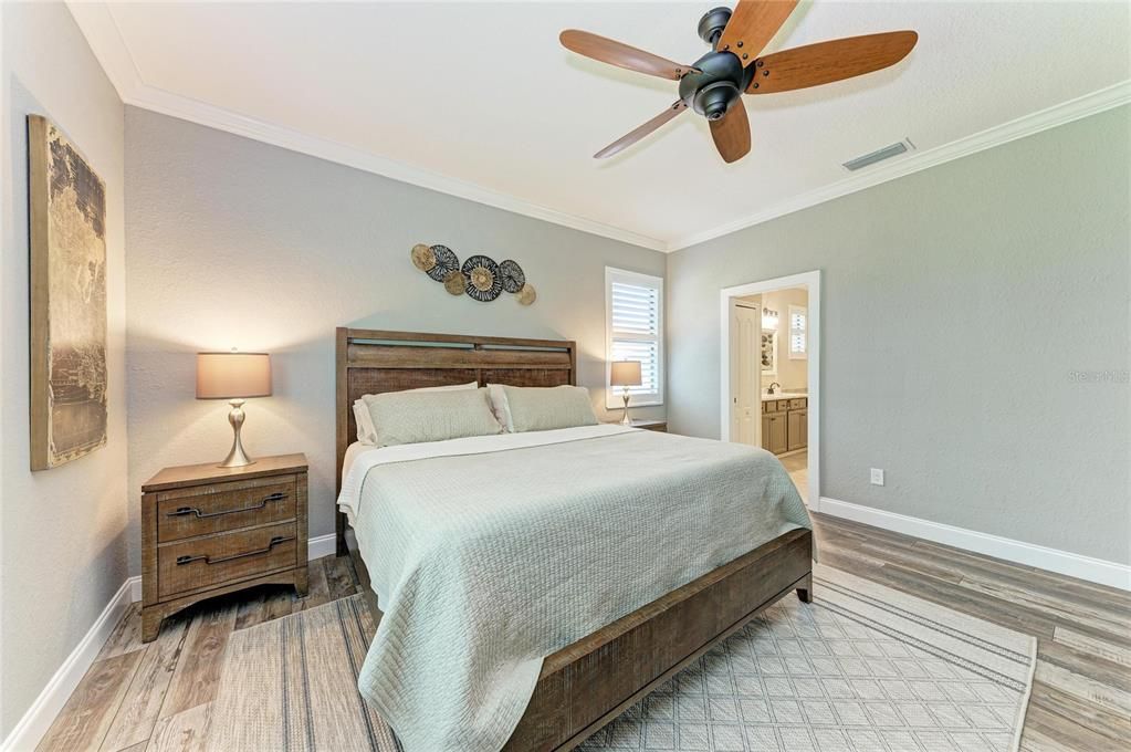 For Sale: $464,900 (3 beds, 3 baths, 1836 Square Feet)