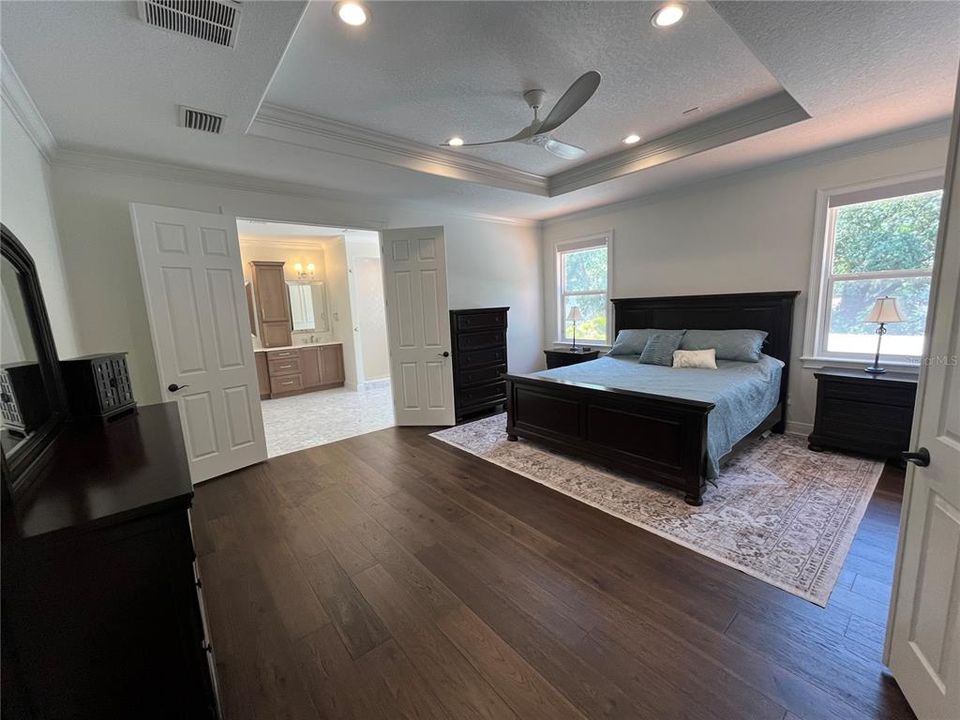 En Venta: $1,850,000 (6 camas, 4 baños, 3648 Pies cuadrados)