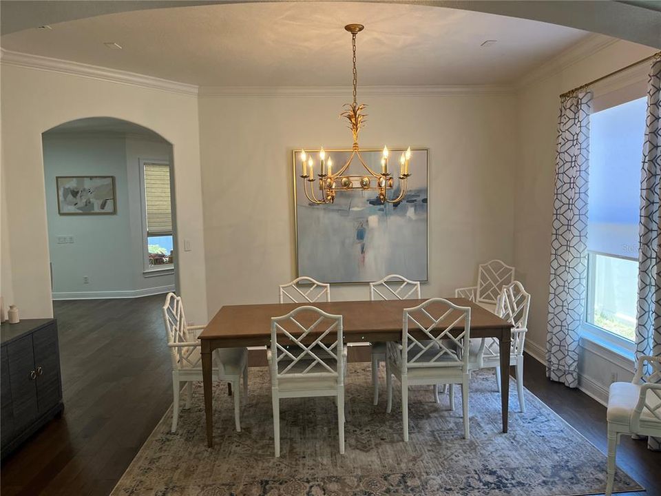 En Venta: $1,850,000 (6 camas, 4 baños, 3648 Pies cuadrados)