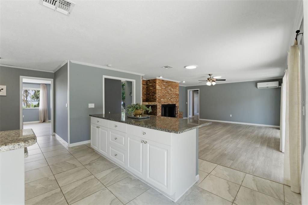 For Sale: $457,000 (3 beds, 2 baths, 2804 Square Feet)