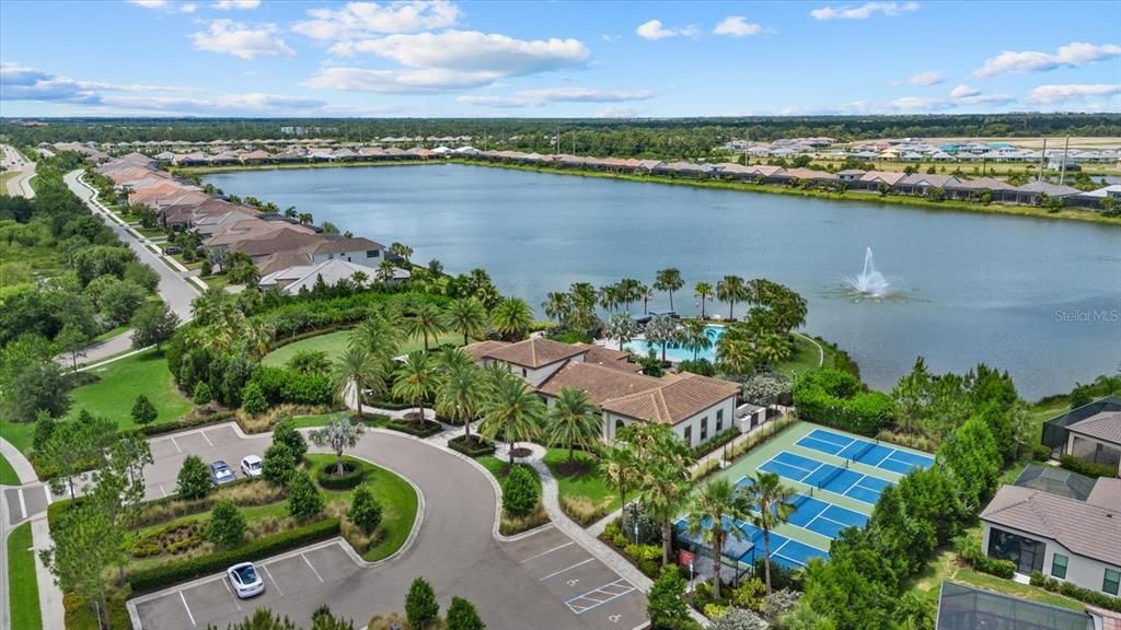 For Sale: $1,195,000 (3 beds, 2 baths, 2518 Square Feet)
