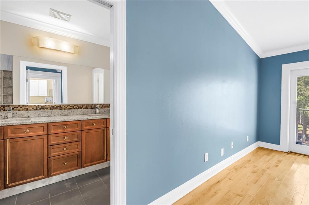For Sale: $485,000 (3 beds, 2 baths, 1990 Square Feet)