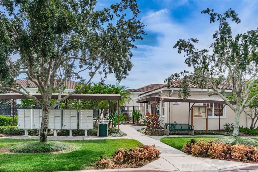 For Sale: $485,000 (3 beds, 2 baths, 1990 Square Feet)