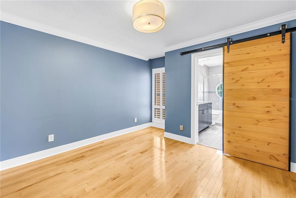 For Sale: $485,000 (3 beds, 2 baths, 1990 Square Feet)
