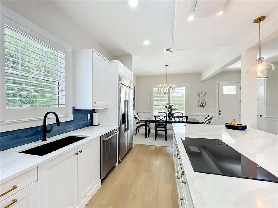 For Sale: $1,395,000 (5 beds, 4 baths, 2800 Square Feet)
