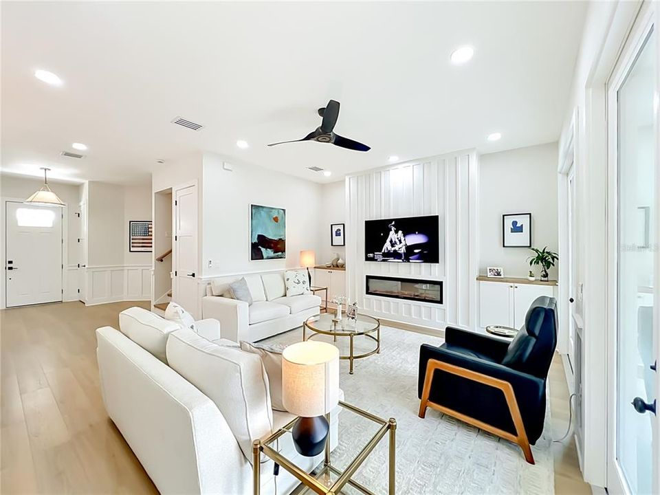 For Sale: $1,395,000 (5 beds, 4 baths, 2800 Square Feet)
