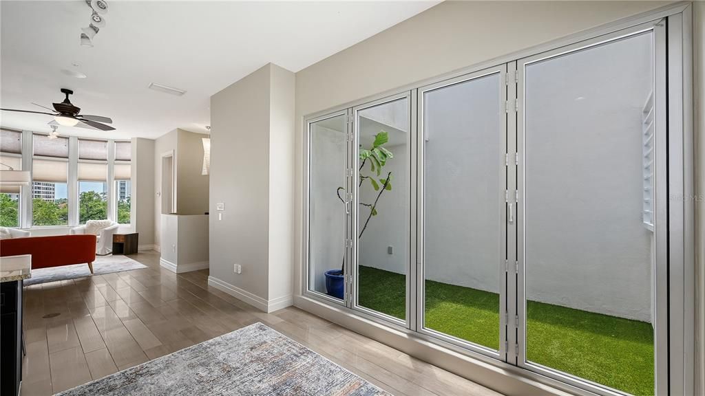 Active With Contract: $799,000 (3 beds, 4 baths, 2310 Square Feet)