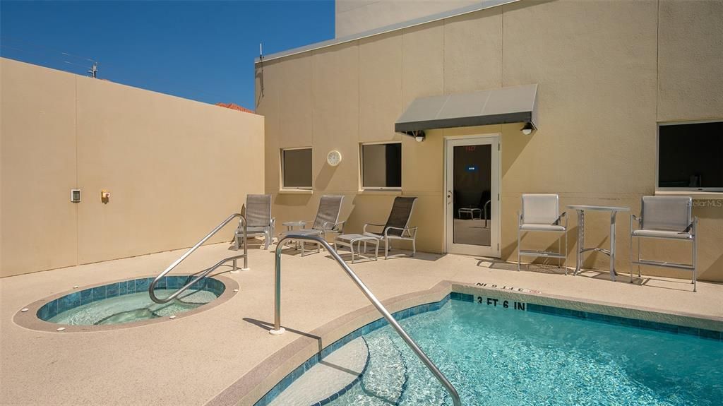 Active With Contract: $799,000 (3 beds, 4 baths, 2310 Square Feet)