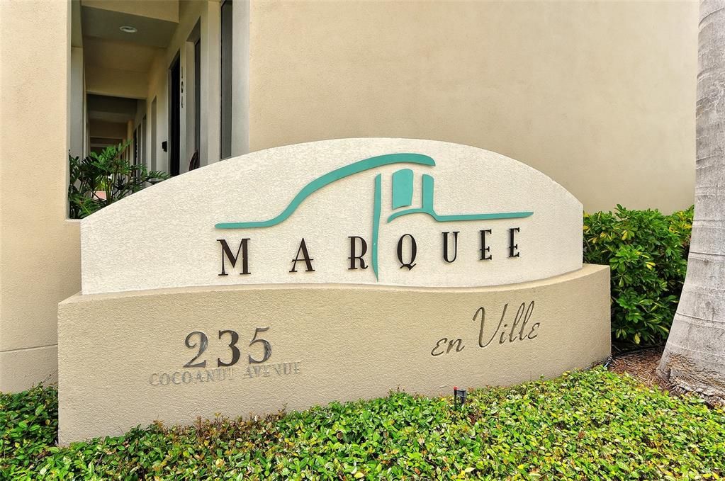 Active With Contract: $799,000 (3 beds, 4 baths, 2310 Square Feet)