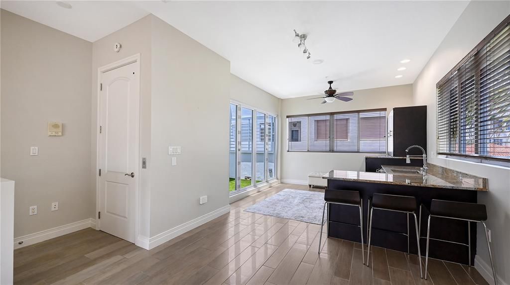 Active With Contract: $799,000 (3 beds, 4 baths, 2310 Square Feet)