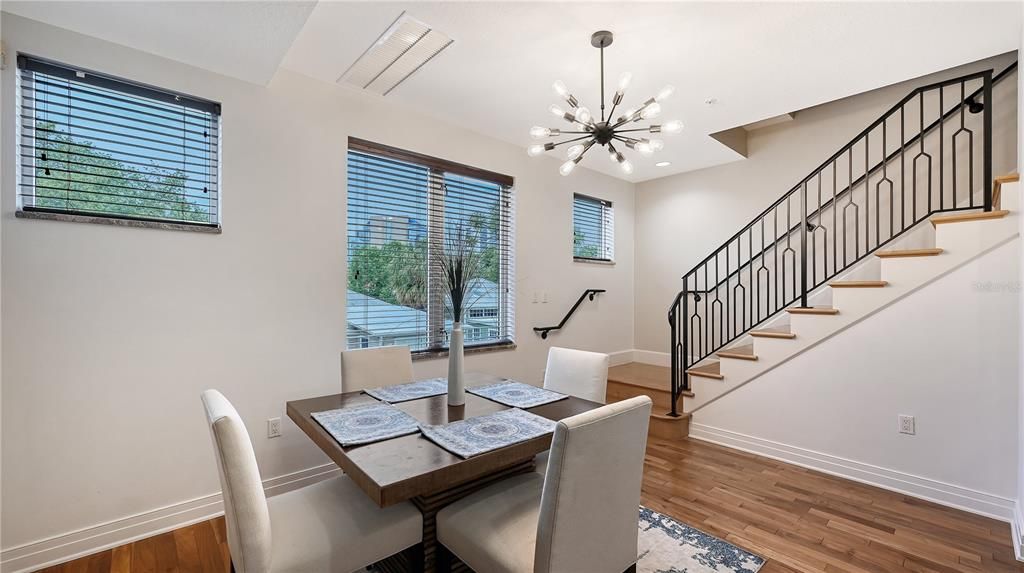 Active With Contract: $799,000 (3 beds, 4 baths, 2310 Square Feet)