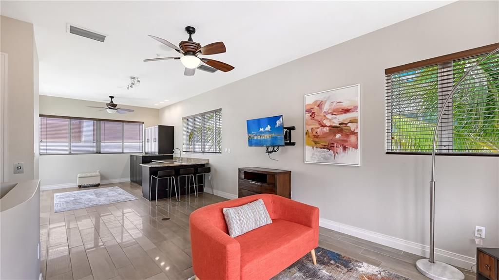 Active With Contract: $799,000 (3 beds, 4 baths, 2310 Square Feet)
