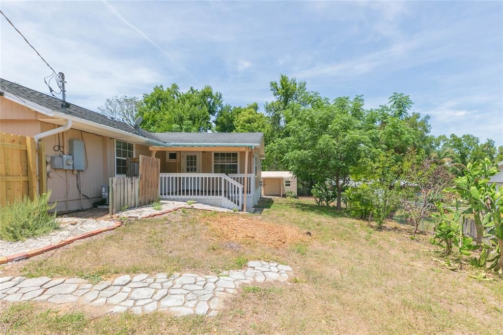 For Sale: $289,900 (3 beds, 2 baths, 1544 Square Feet)