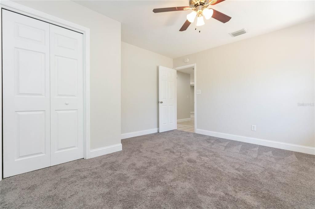 For Sale: $289,900 (3 beds, 2 baths, 1544 Square Feet)