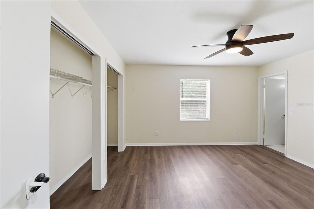 Active With Contract: $315,000 (3 beds, 2 baths, 1176 Square Feet)
