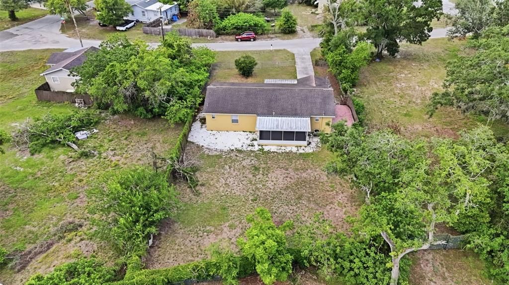 Active With Contract: $315,000 (3 beds, 2 baths, 1176 Square Feet)