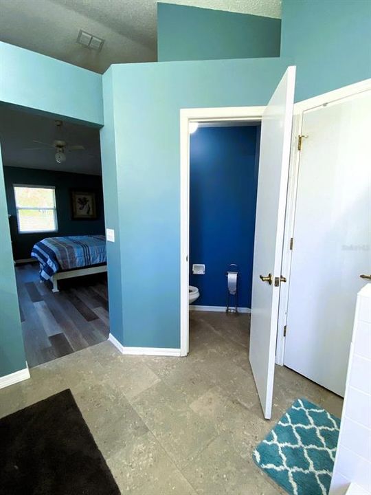 For Rent: $2,350 (3 beds, 2 baths, 1400 Square Feet)